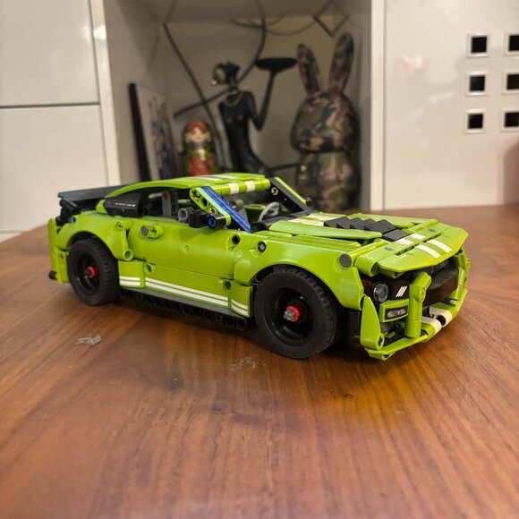 Lego technic mustang shelby gt500 42138 - Picture 1 of 3